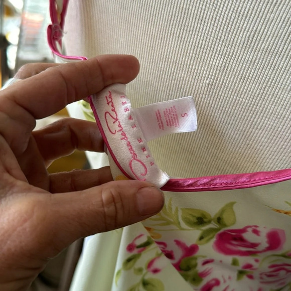 Oscar De La Renta robe and slip dress gown set - Picture 7 of 14